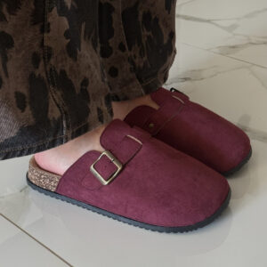 WINE RED SUEDE CLOGS