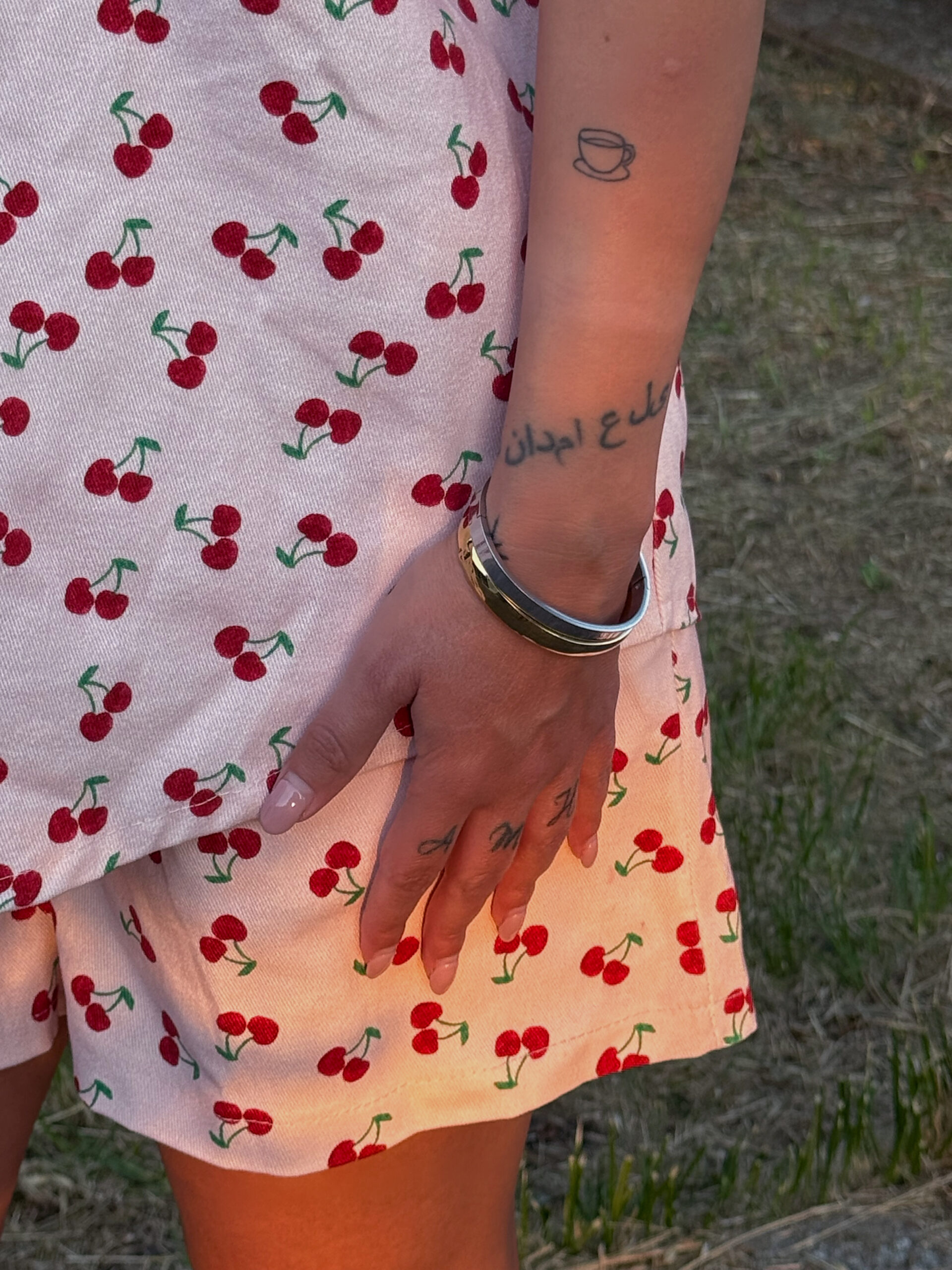 2 PIECES CHERRY SET - Image 7