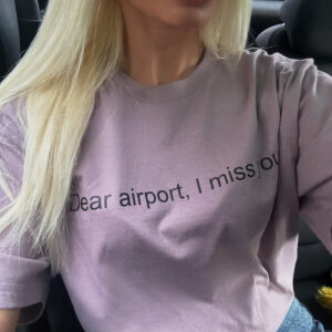 " DEAR AIRPORT " ΜΩΒ ΒΑΜΒΑΚΕΡΟ T-SHIRT ΜΕ ΤΥΠΩΜΑ