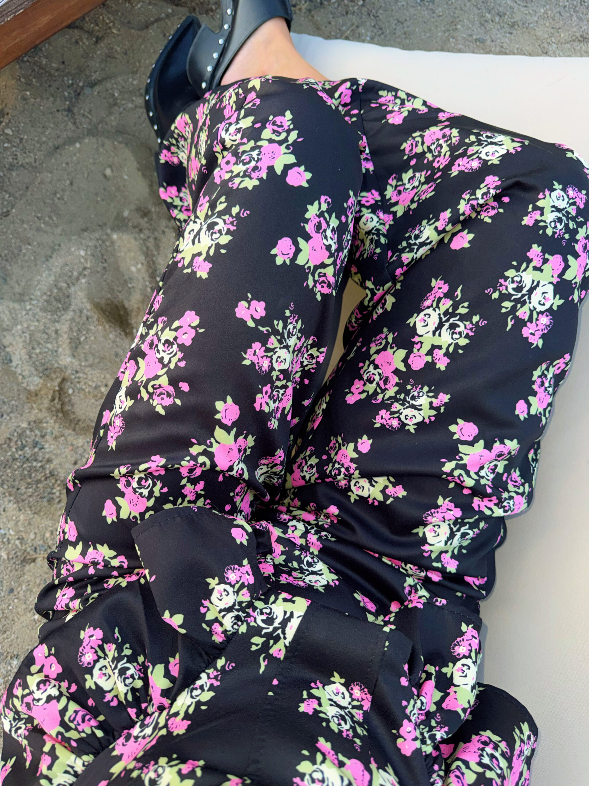 BLACK AND PINK FLORAL SET - Image 5