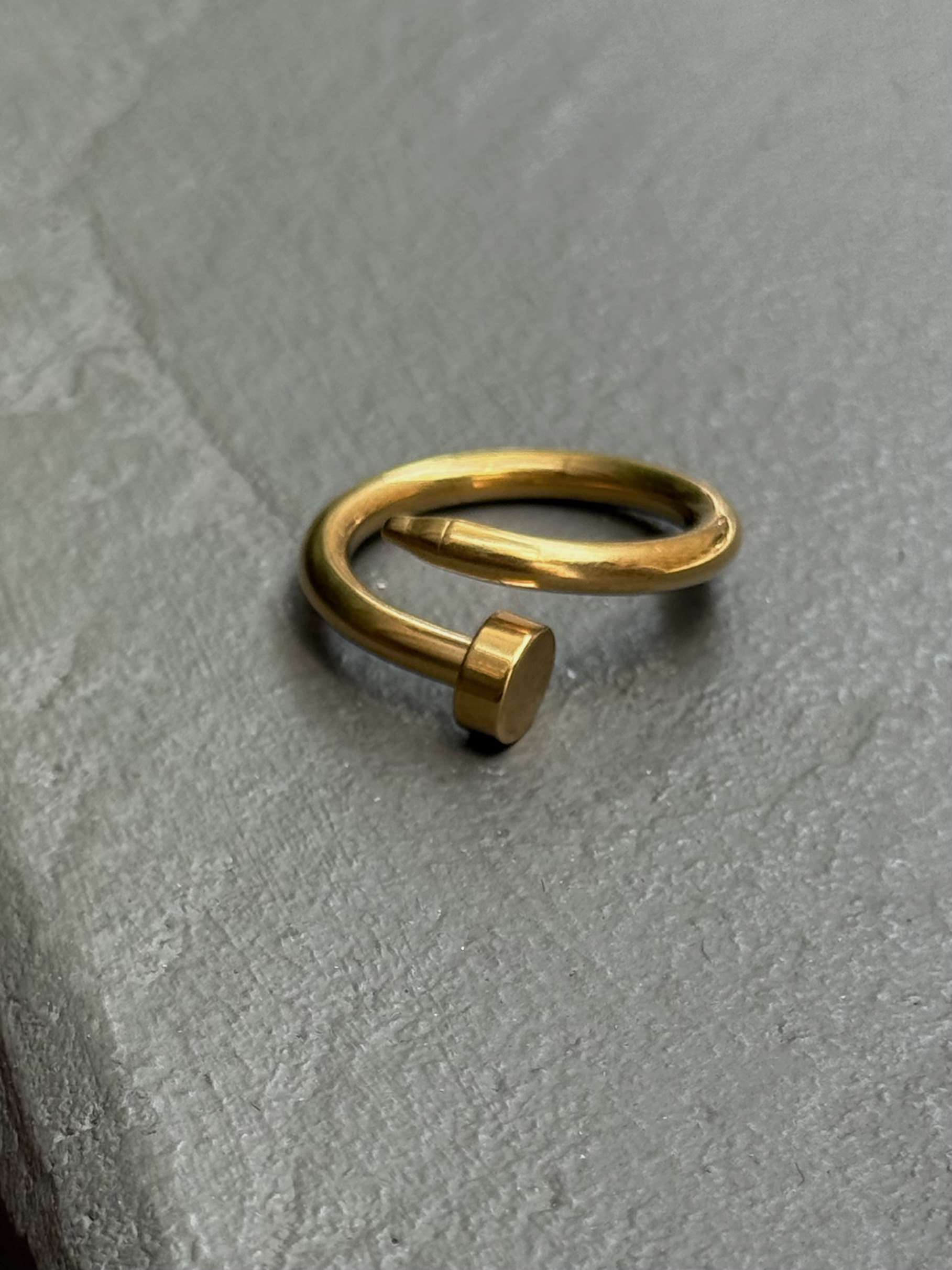 * SPIKE * GOLD RING