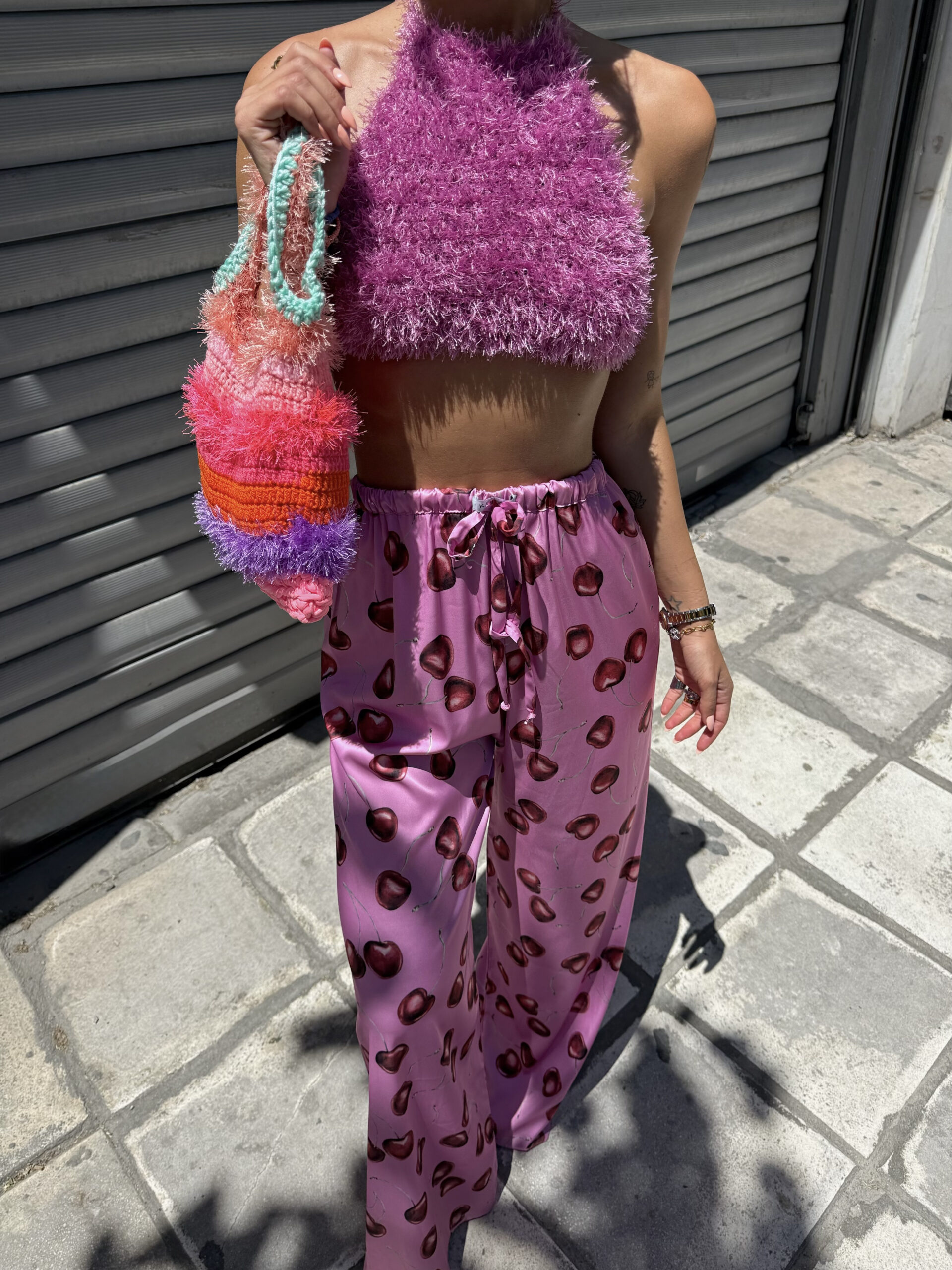 * PURPLE * HALTERNECK CROCHET TOP - Image 3