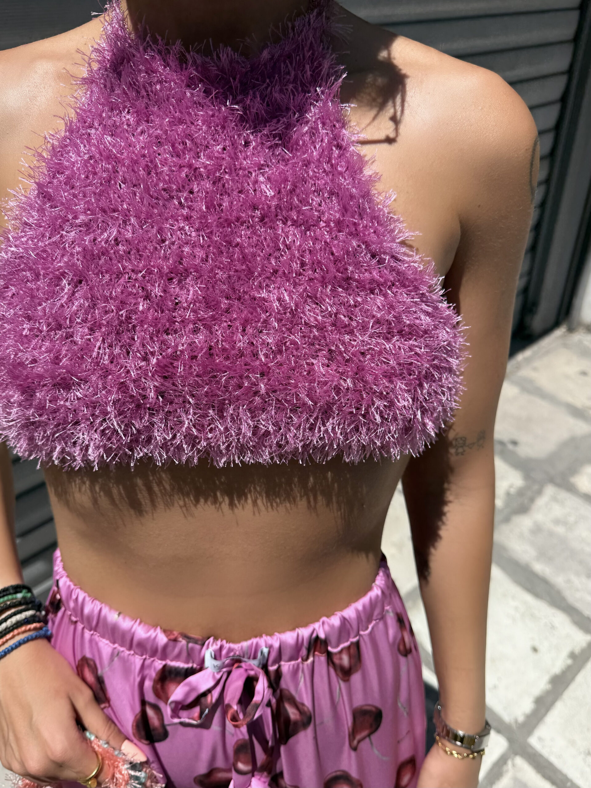 * PURPLE * HALTERNECK CROCHET TOP - Image 5