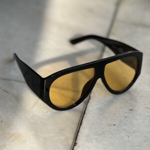 SUNGLASSES * FARELL TEA *