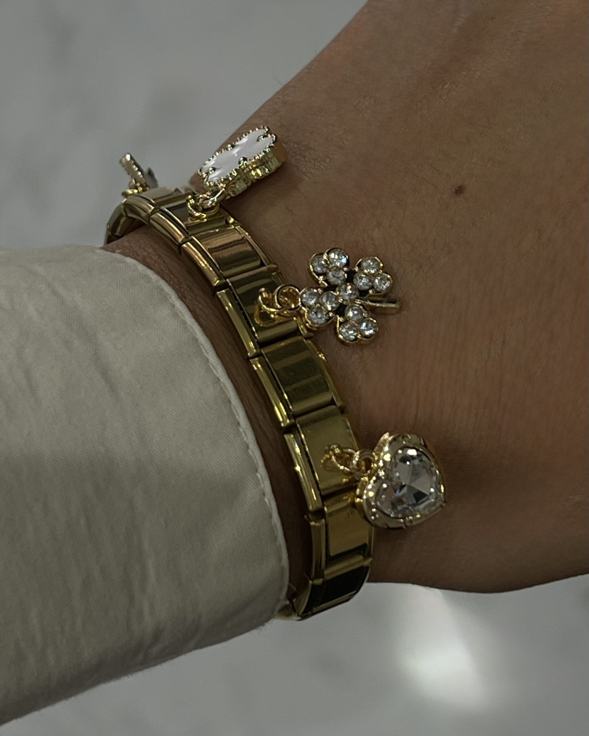 * GOLD CROSSES * BAND ELASTIC BRACELET - Image 2