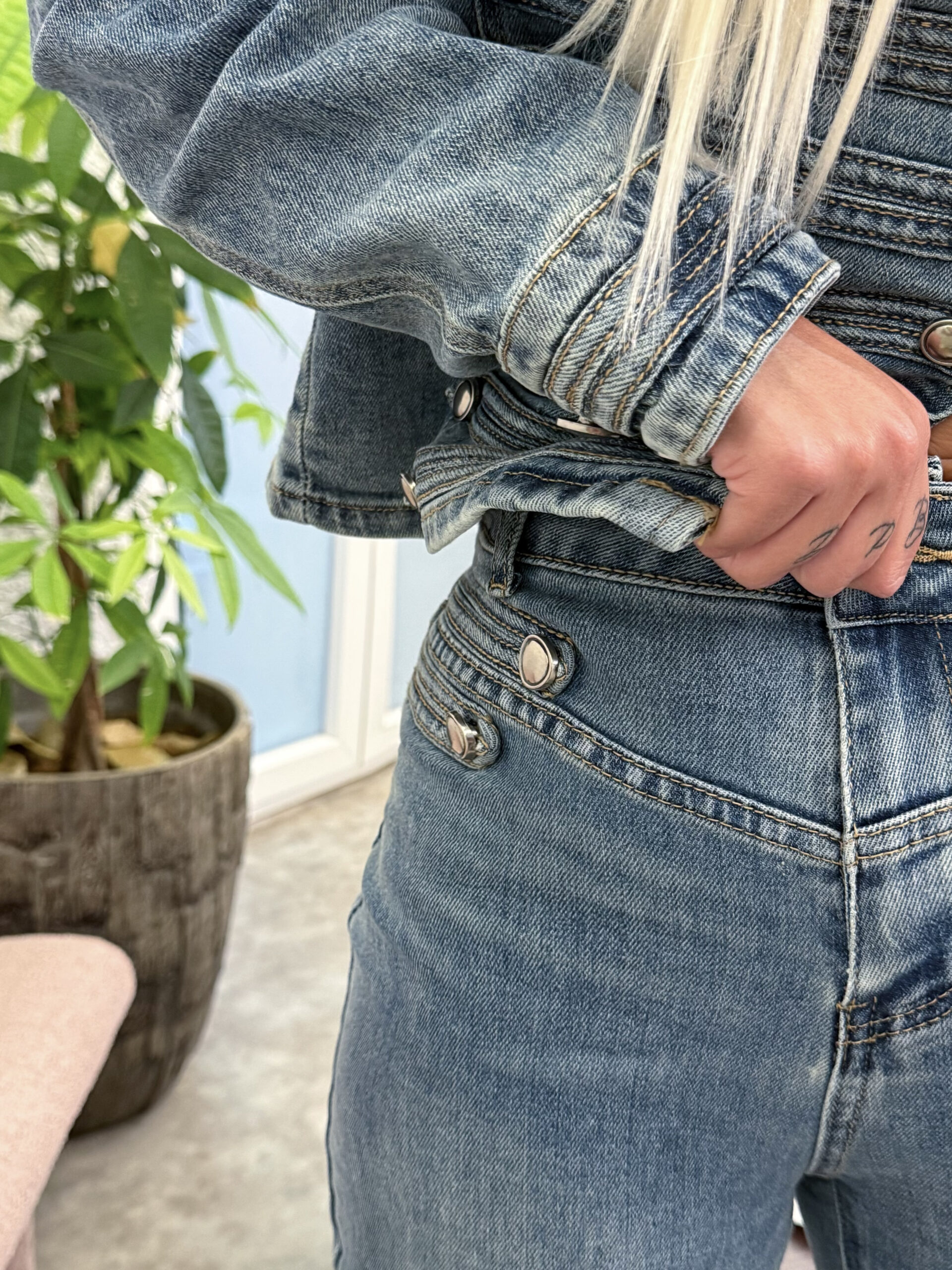 NAPOLEON LIGHT BLUE JEAN - Image 3