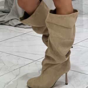 SLOUCHY SUEDE BOOTS