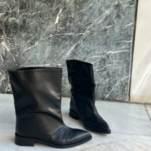 BLACK SLOUCHY WIDE- NECK-BOOTS