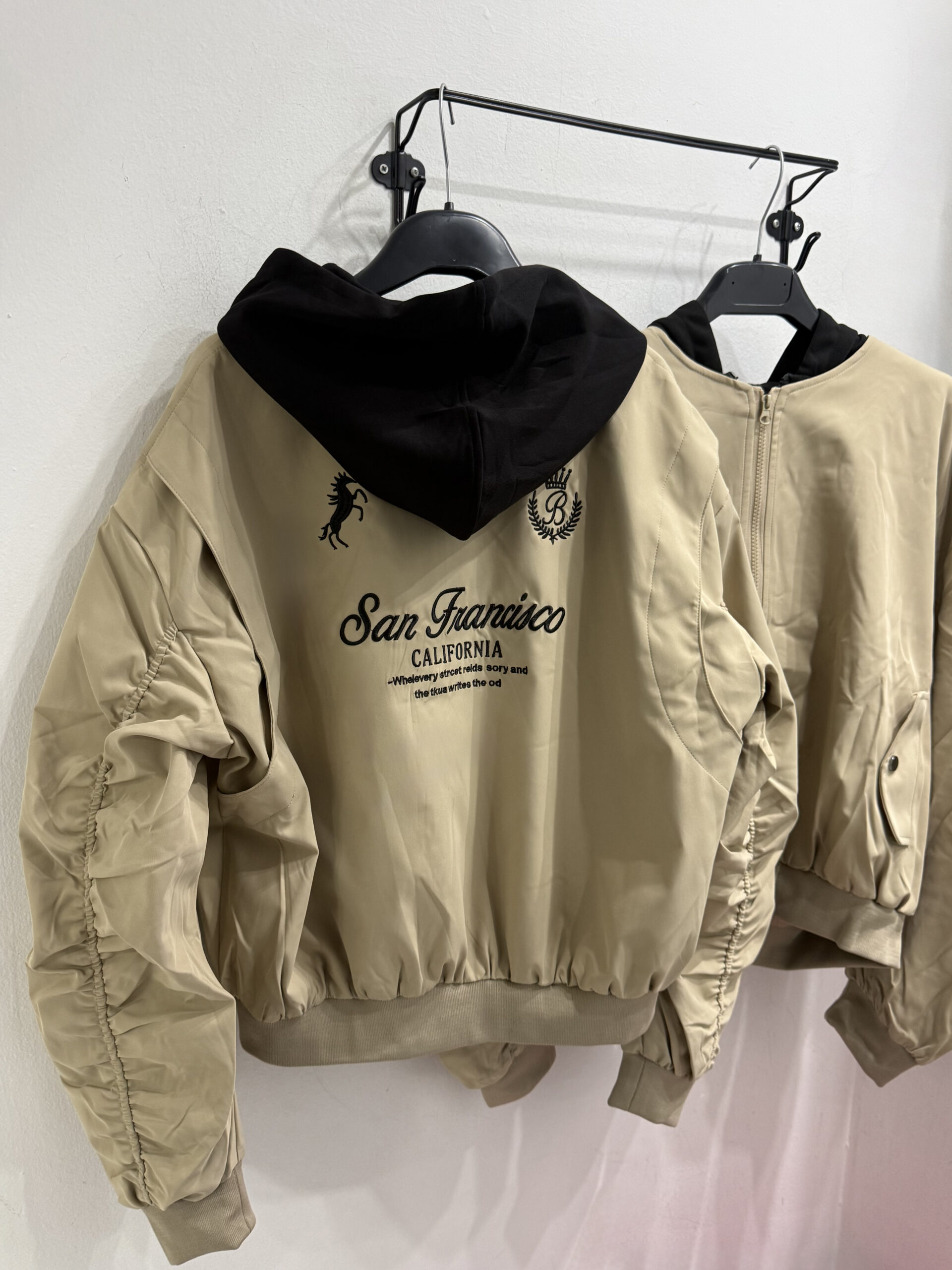 " SAN FRANCISCO " BEIGE JACKET - Image 3